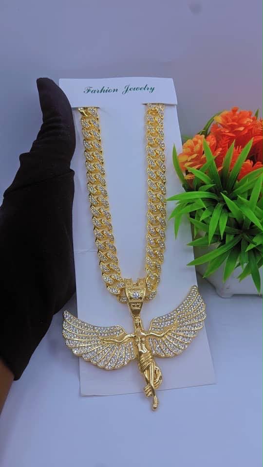 Watches & Jewelry
